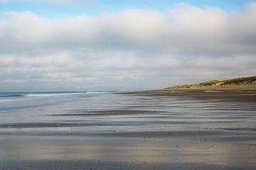 The North Sea beach on Texel by Mr White Takes Pictures