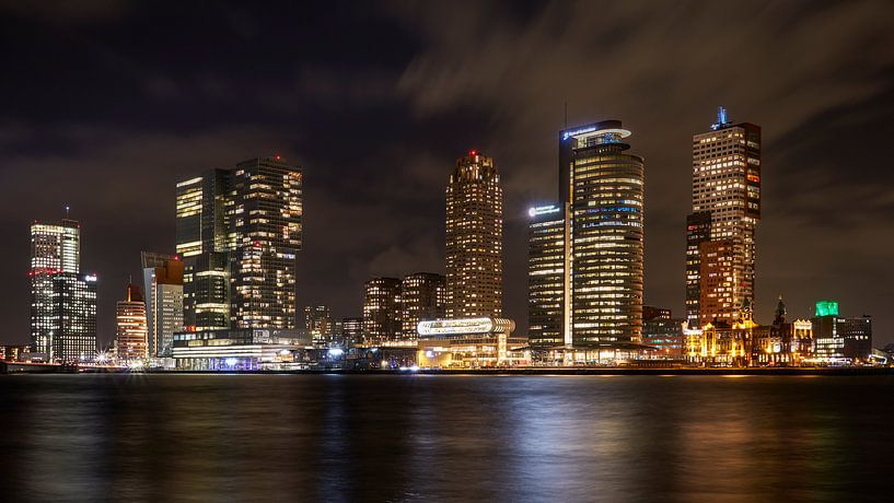 Skyline Rotterdam van Jeroen Kleiberg