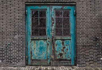 Rusty doors by Ans Bastiaanssen