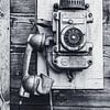 Oude telefoon in Barentszburg, Spitsbergen. van Michèle Huge