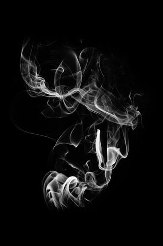 Delicate smoke