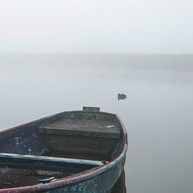 roeiboot in de mist by Karin in't Hout