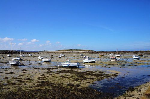 Bateaux échoués à marée basse Bretagne