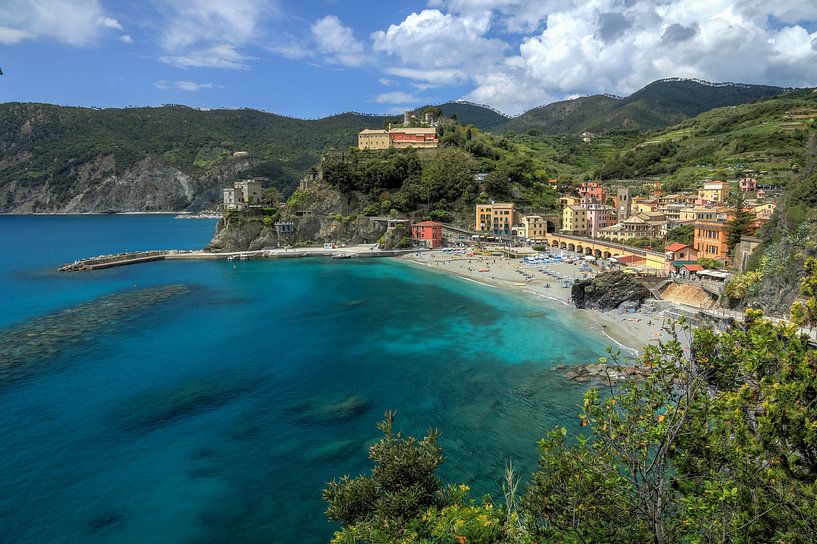 Monterosso, Cinque Terre, Italy by FotoBob