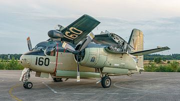 Koninklijke Marine Grumman US-2N Tracker. van Jaap van den Berg