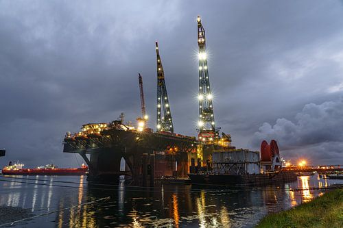 Diepwaterconstructieschip de Balder van Heerema.