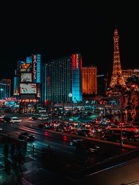 Las Vegas by Hello Pompoyo