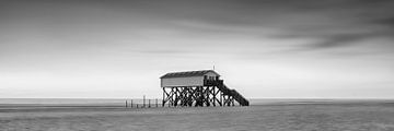 Coucher de soleil sur la plage de St. Peter Ording en noir et blanc sur Manfred Voss, Schwarz-weiss Fotografie