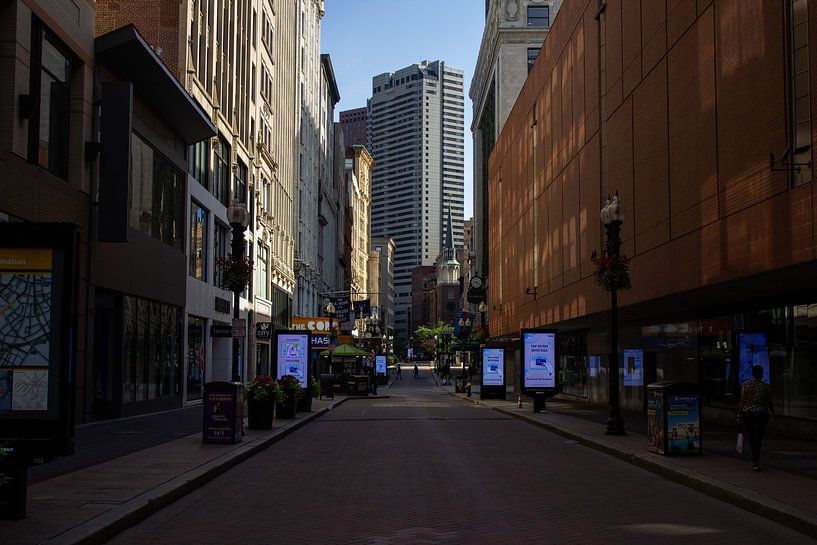Boston by Hello Pompoyo
