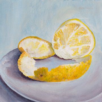 Little Lemon! - realistic modern still life painting of fruit by Qeimoy