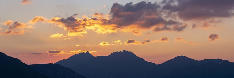 Sunrise on the Zeigersattel - the magic of the Allgäu Alps by Walter G. Allgöwer
