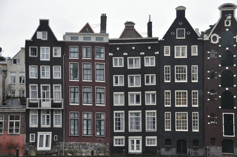 dancing houses van Rob Burgwal