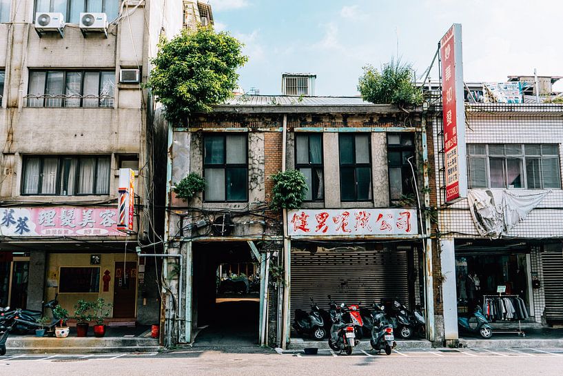 Street scene Taipei, Taiwan by Expeditie Aardbol