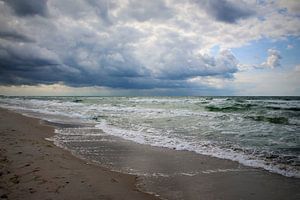 Sommersturm van Ostsee Bilder