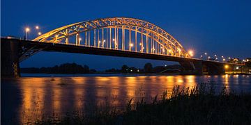 Brücke Nijmegen von Wil Teunissen