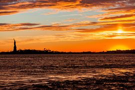 New York by Rick Nederstigt