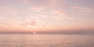 Sonnenuntergang in Pastellrosa.