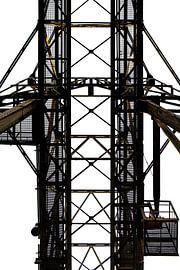 Jeu de lignes d'une grue à conteneurs au lever du soleil sur Author Sim1