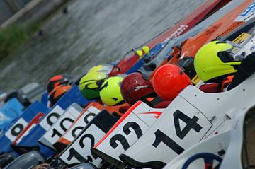 Powerboat Start van Rene de Sain