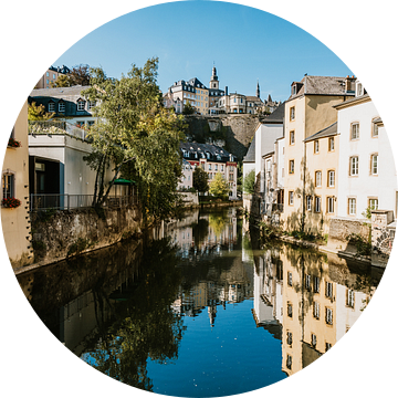 De Stad van Luxemburg, me de Alzette-rivier in de voorgrond van Art Shop West