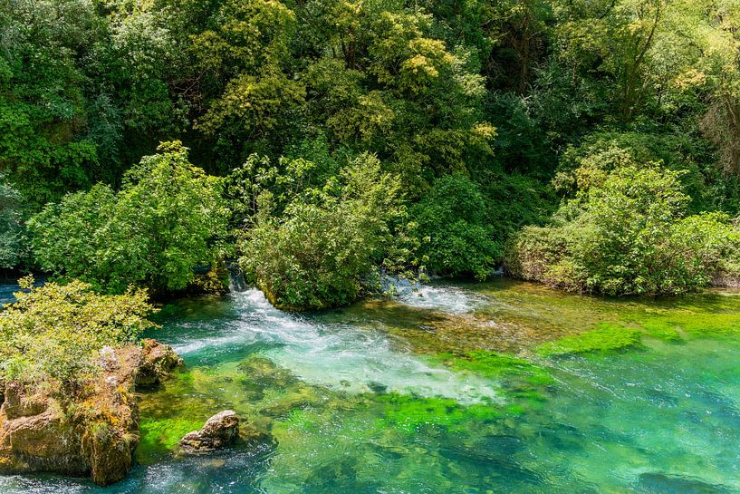 Fontaine-de-Vaucluse by Achim Prill