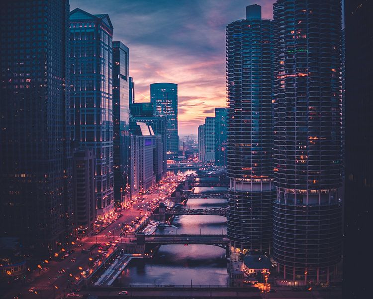 Chicago by Hello Pompoyo
