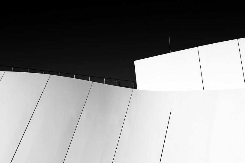 STRALSUND Ozeaneum - white wall by Bernd Hoyen