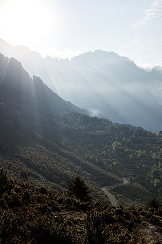 Rayons de soleil dans les Pyrénées – Espagne
