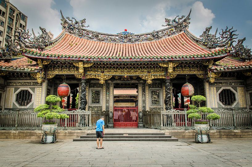 Entree van de Mengjia Longshan Tempel, Taipei, Taiwan van Sven Wildschut