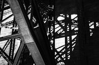 Tyne Bridge And The Intricate Shadows van Urban Photo Lab thumbnail