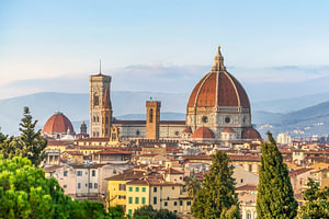Der Dom von Florenz mit der Kuppel von Brunelleschi und dem Giotto-Turm