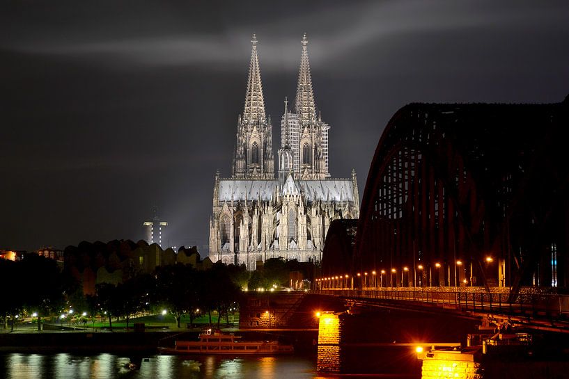 Cologne Cathedral by Günter Albers