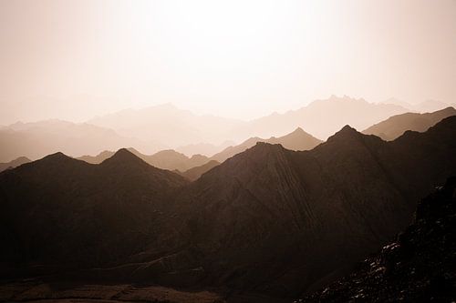 Sinaï woestijn bij zonsondergang