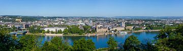 Panorama met Rijnoever, uitzicht vanaf Asterstein, Koblenz, Rijnland-Palts, Duitsland, Europa