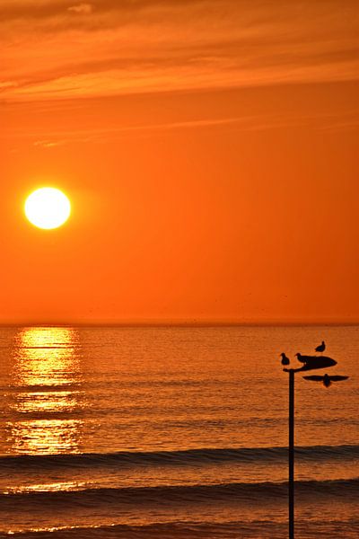 ein wunderschöner Sonnenuntergang am Blouberg Strand von Werner Lehmann