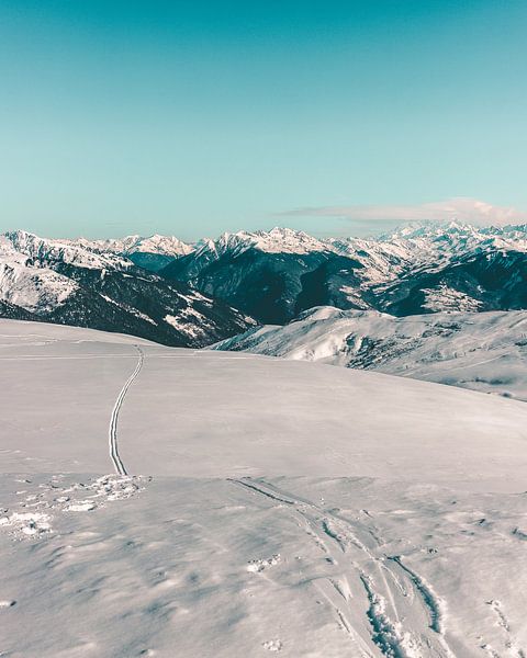 Skigebied La Grand Domaine gezien vanaf de top van de berg van Mick van Hesteren