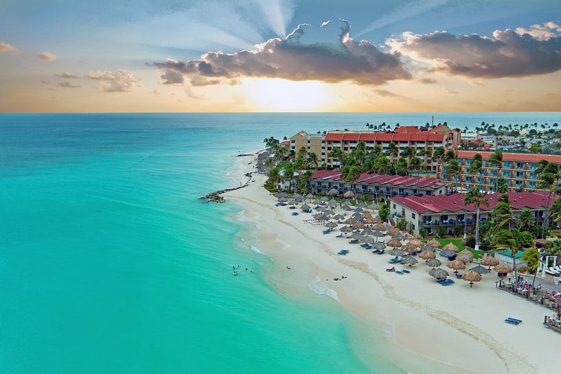 Luftaufnahme vom Strand Manchebo auf Aruba in den Niederländischen Antillen von Eye on You