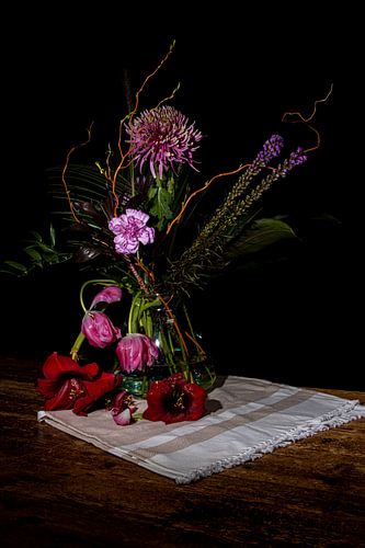 Uitgebloeide bloemen in de hoofdrol