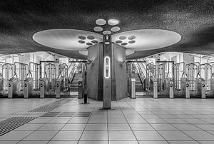 Die Bahnhofshalle des Bahnhofs Rotterdam Blaak in Rotterdam von MS Fotografie | Marc van der Stelt