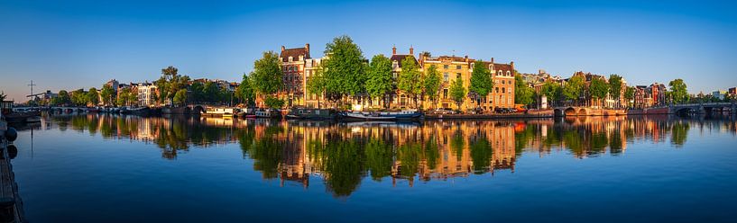 Panorama des Flusses Amstel in Amsterdam, 2020 von Amsterdam.Photos