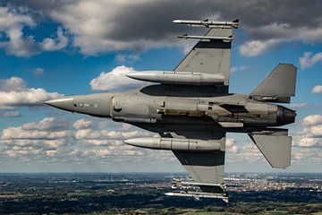 Gedetailleerde close-up beelden van F-16 gevechtsvliegtuigen. van ross_impress
