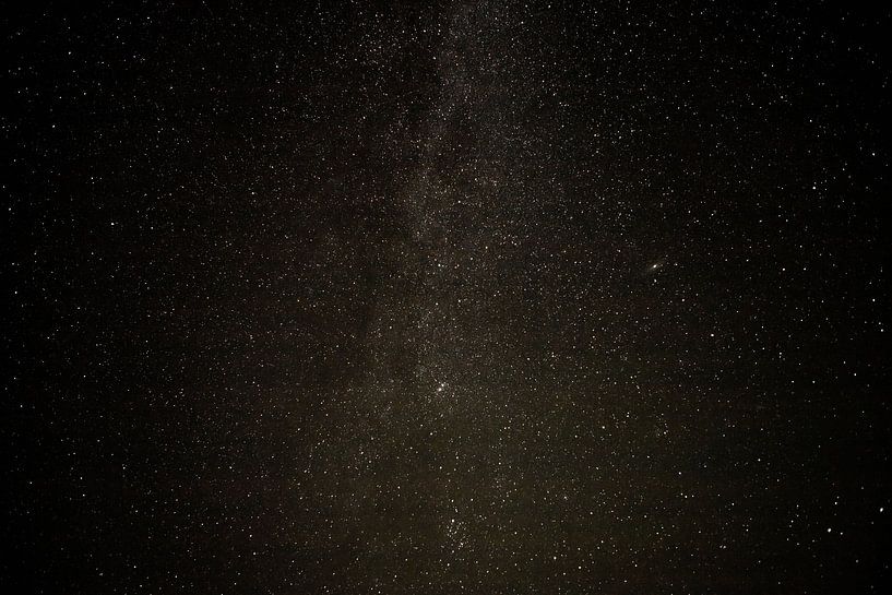 ciel étoilé. La Voie lactée et quelques autres galaxies par Thomas Winters