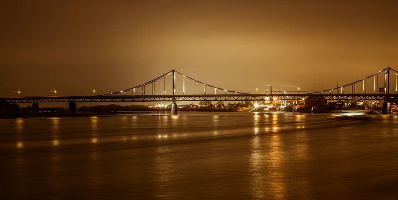 Uerdinger Rheinbrücke van Nicolas Lebeau