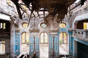 Verlassenes Theater im Verfall.