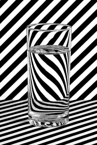 Water & Stripes van Iwan Heeffer