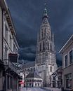 Dunkle Wolken über der Großen Kirche in Breda von Joris Bax Miniaturansicht