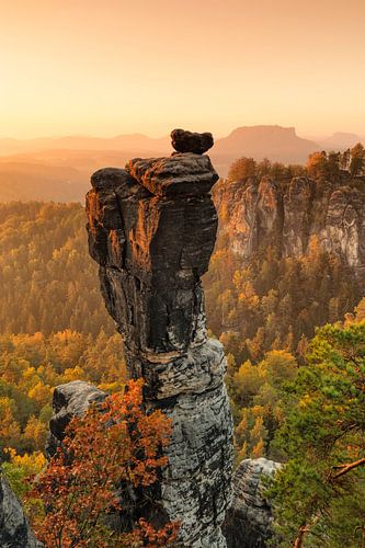 Wehlnadel bei Sonnenaufgang, Bastei, Sachsen von Markus Lange