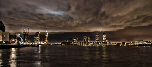 Dark Night Sky in Rotterdam