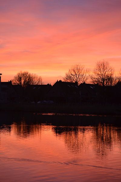 Sunset Water Mirror van Art Kleisen