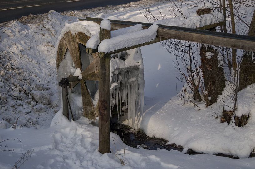 Een bevroren watermolen van Andrea Ooms